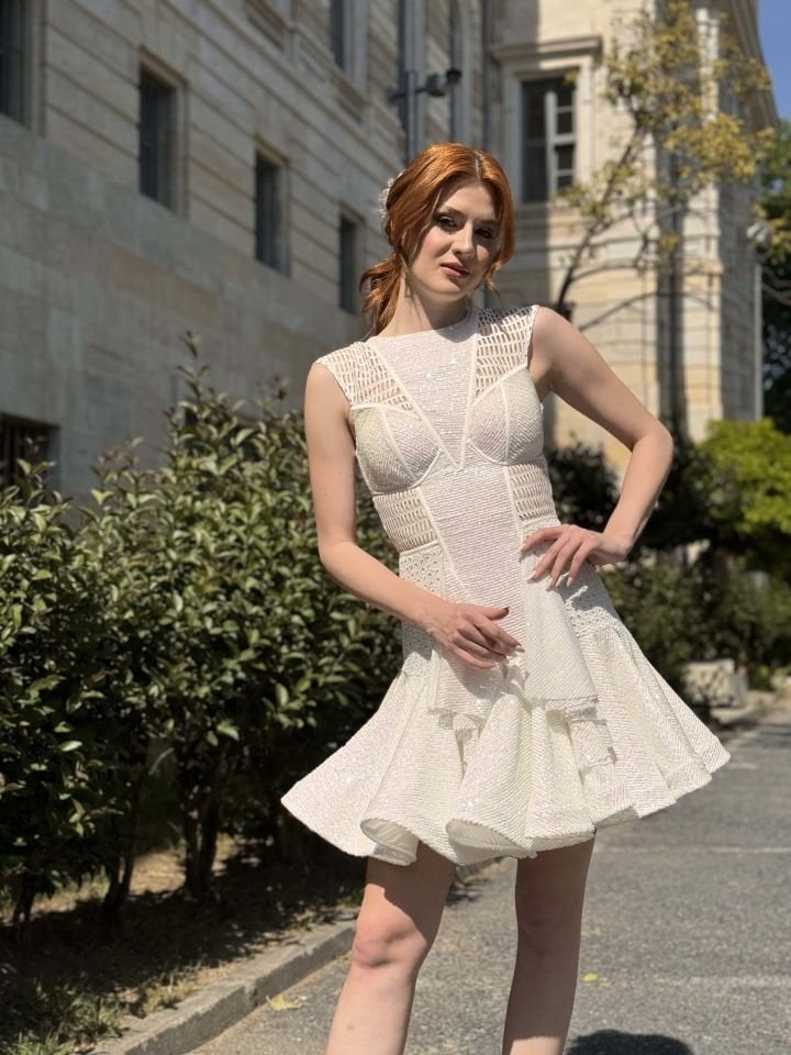 Özel Tasarım Couture Korseli Balenli Gloplu Pullu Mini Beyaz Ev Çıkış Gelinliği Abiye Elbise
